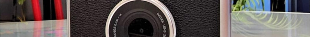 instax-mini-evo-hybrid-fujifilm-camera-review